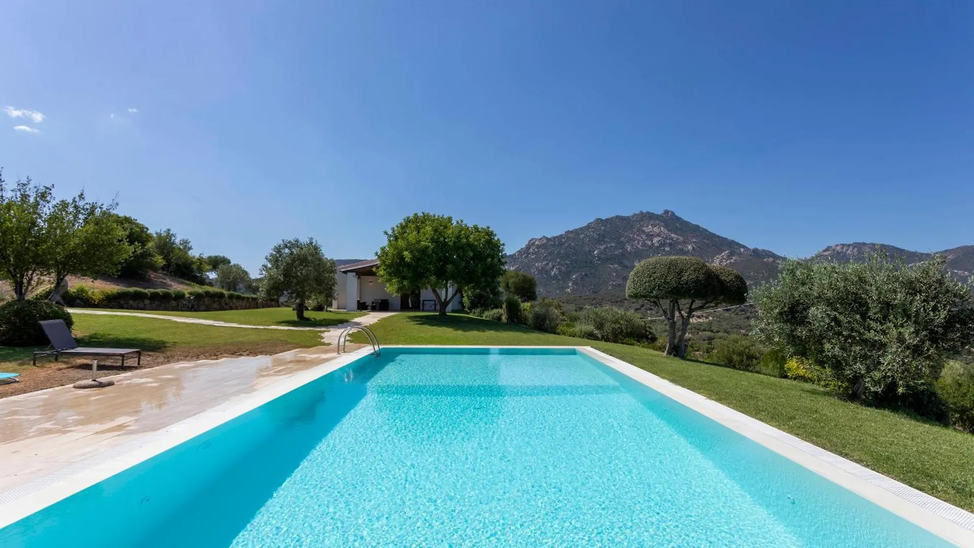 Villa Alba Esclusiva Villa Con Piscina A Sfioro E Vista Mozzafiato Sul Mare Cugnana Itálie